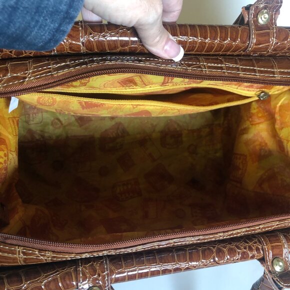 Samantha Brown Faux Crocodile Embossed Dowel Travel Tote Bag Work Weekender - Picture 8 of 9